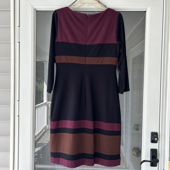Muse Knit Black Dress Contrast Insets Bust and Hem Fall Colors Size 12 NWT - Picture 2 of 11